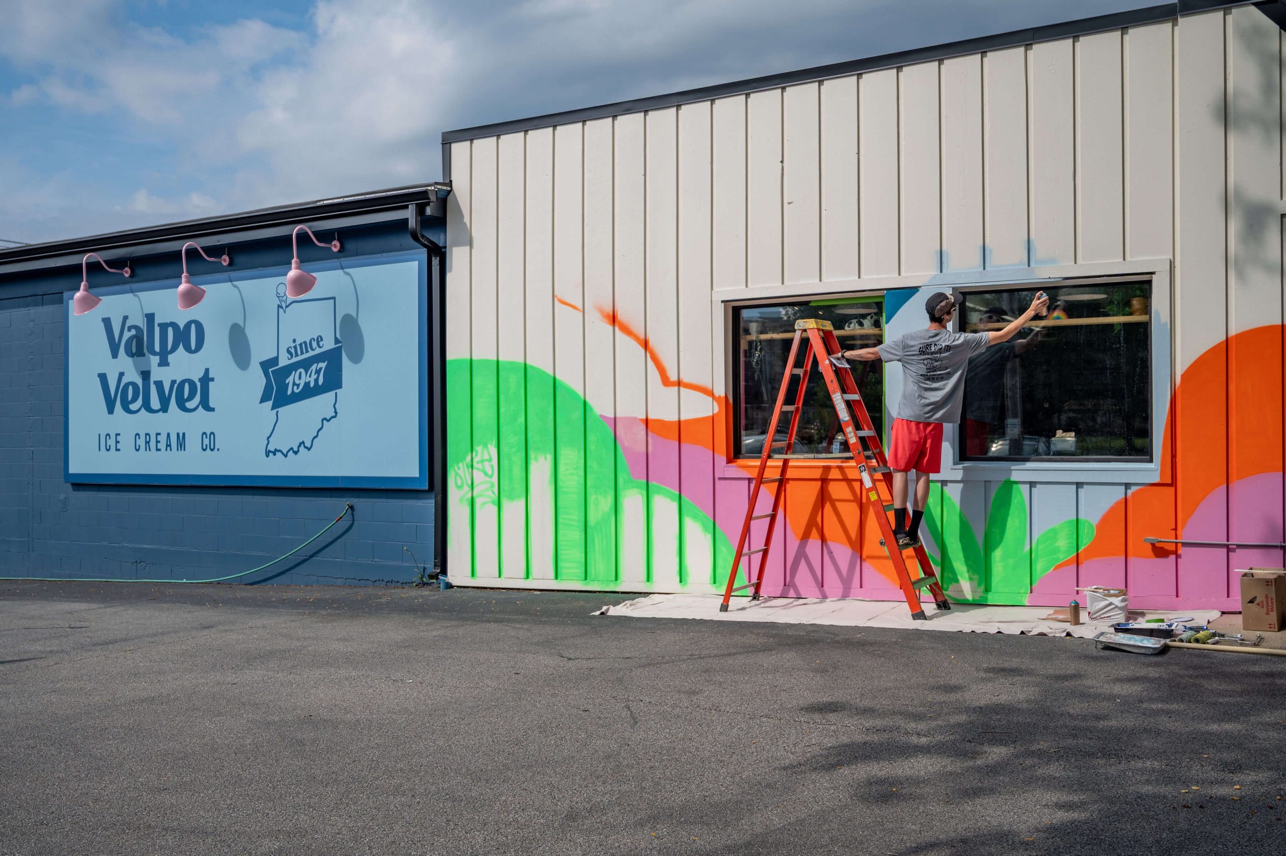The Dunes Symposium mural - Valpo Velvet Ice Cream, Valparaiso, IN by Mitchell “SureDidit” Schuring. Photo by Alderson Photography.